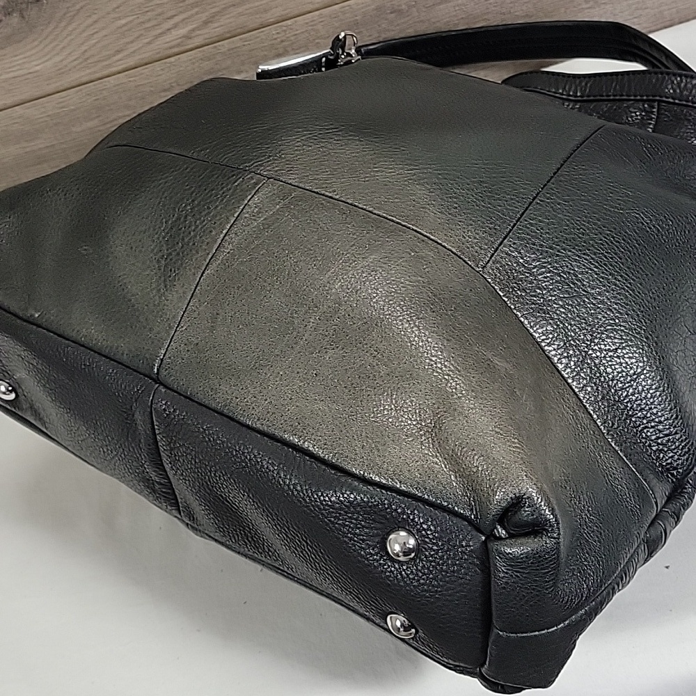 B.Makowsky Black Leather Shoulder Bag - Picture 9 of 13